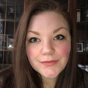 Meet your Posher, Felicia